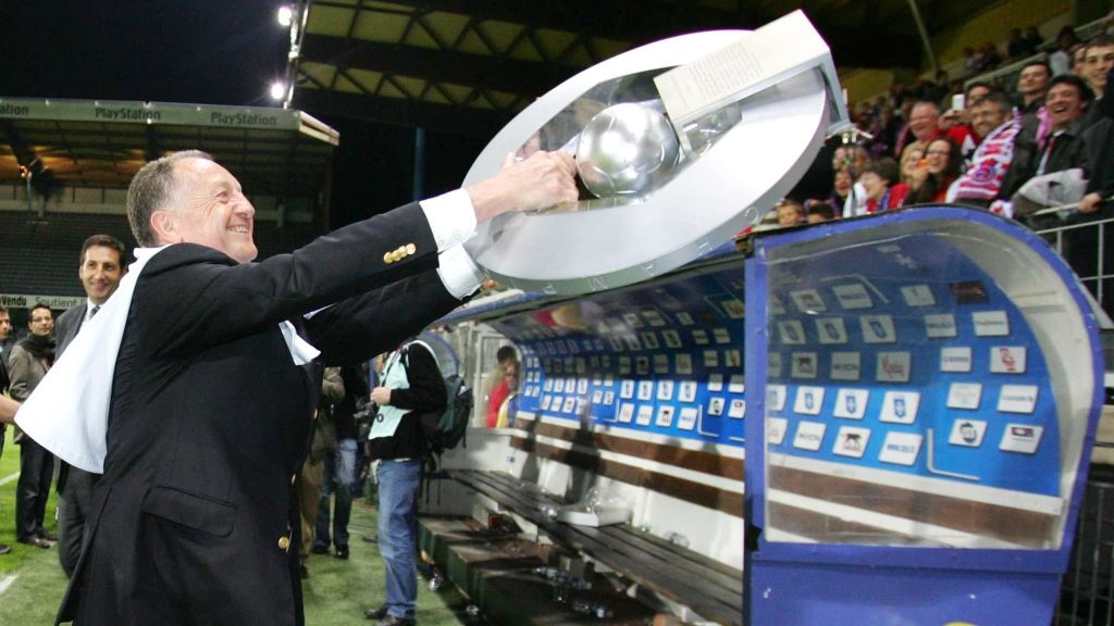 Livre Olympique Lyonnais : Histoire D'une Ascension - Récit Du Club De Football Lyonnais