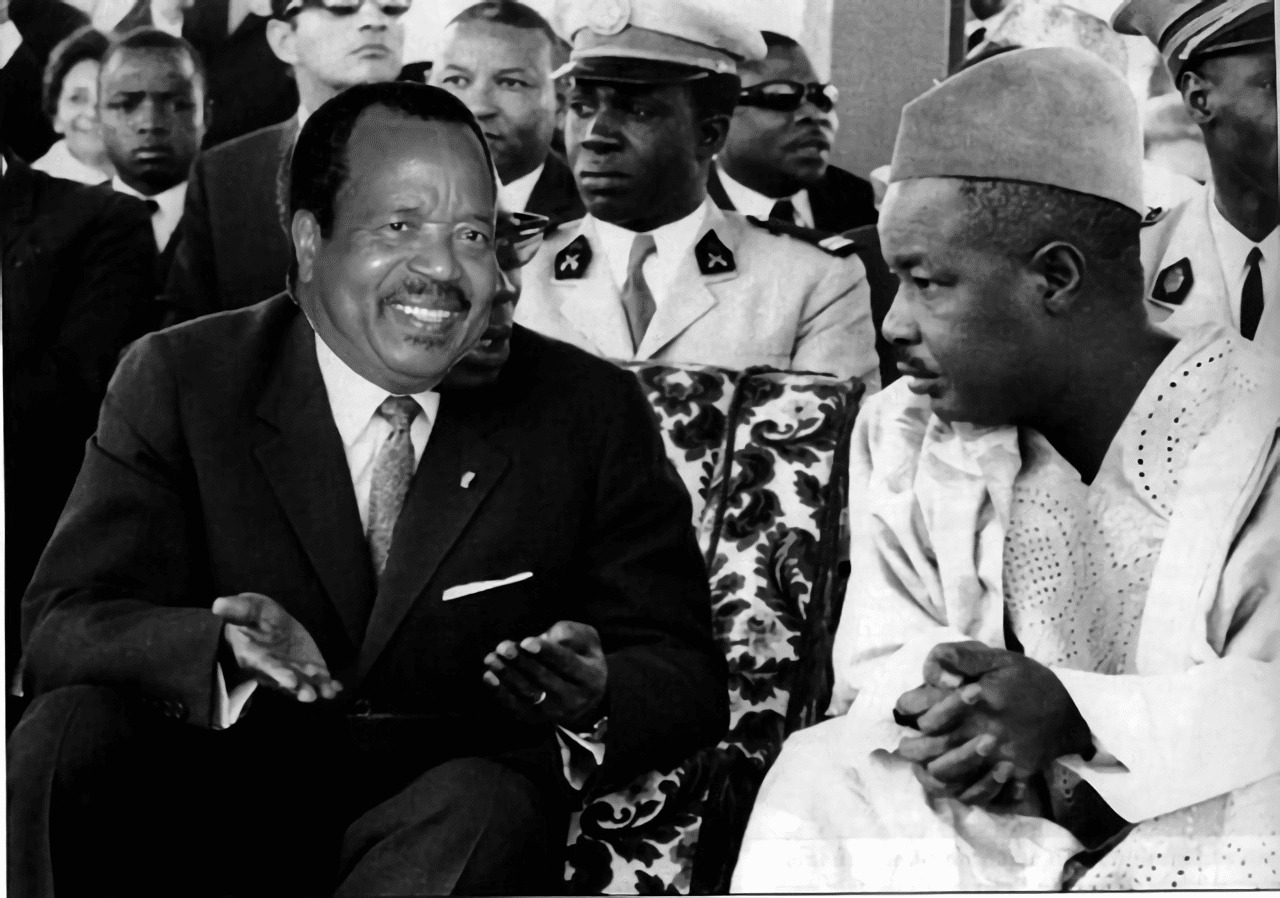 Comment une révision de la Constitution de 1979 a propulsé Paul Biya au ...